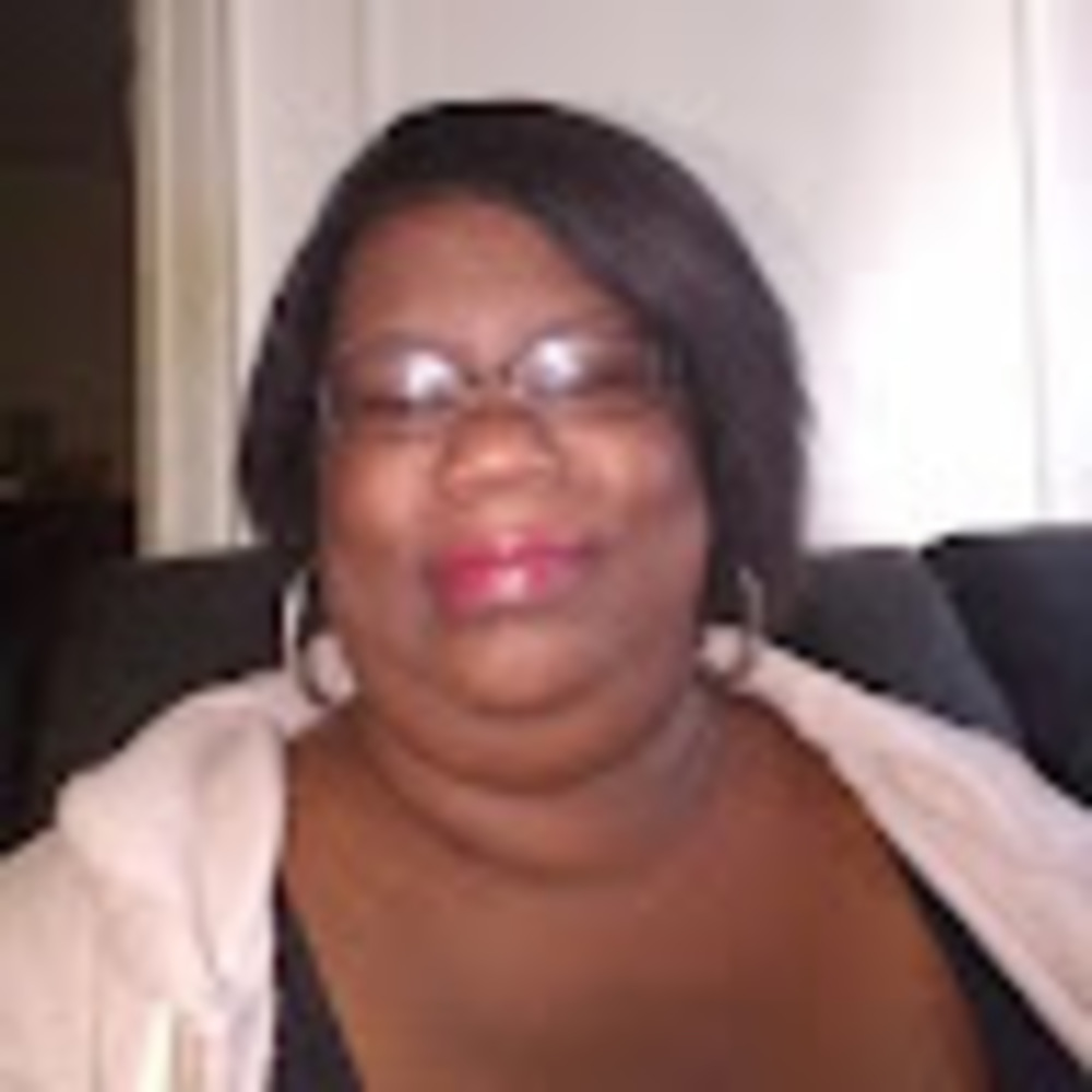 Meet your Posher, Bisi